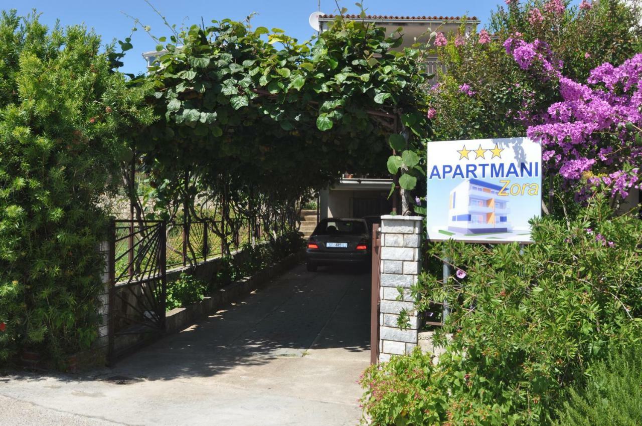 Apartments Zora Rogoznica  Bagian luar foto